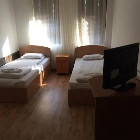 Малко Търново 8162 *